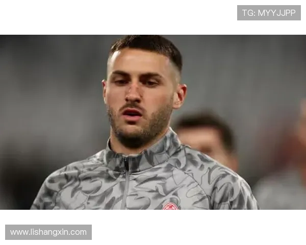 意天空：米兰训练取消调整战术阵型